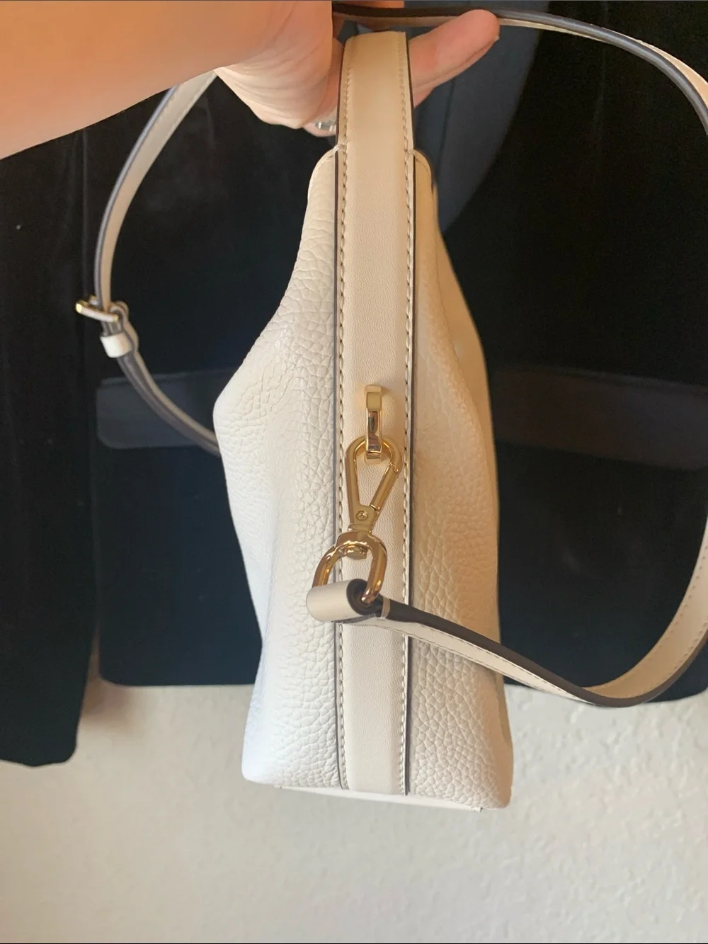 Michael Kors Ember Small Women Leather Messenger Shoulder Handbag Optic White